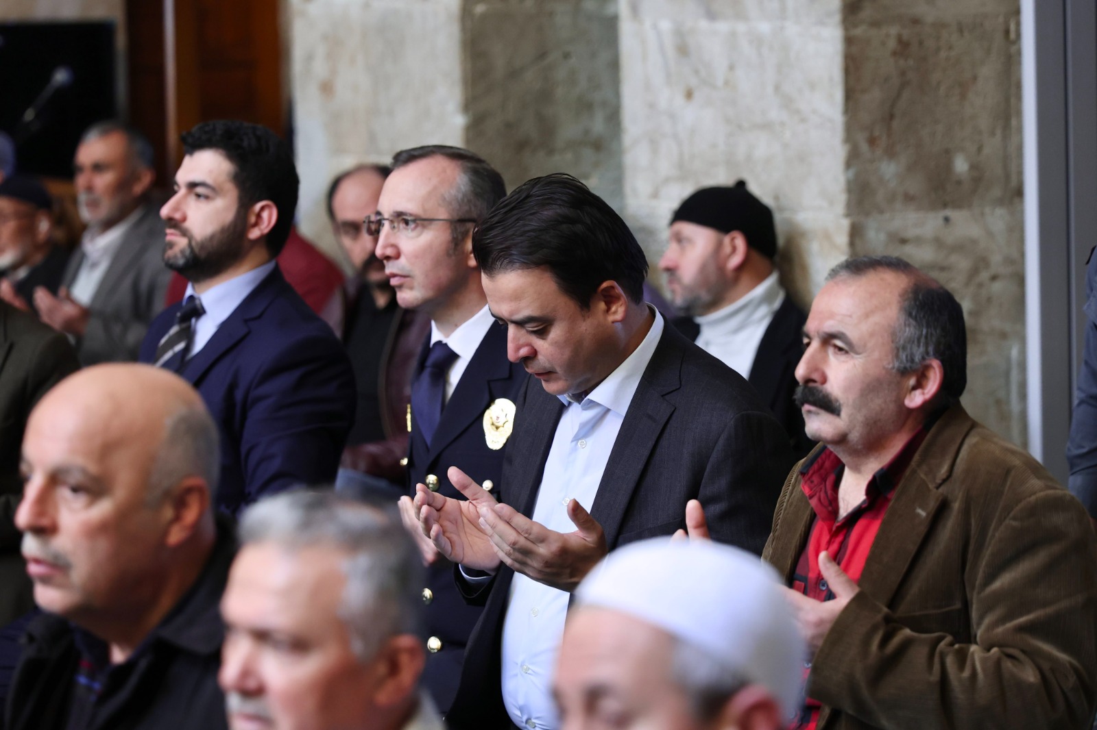 Tokat Valisi Abdullah Köklü Şehitler İçin Düzenlenen Mevlit Programına Katıldı