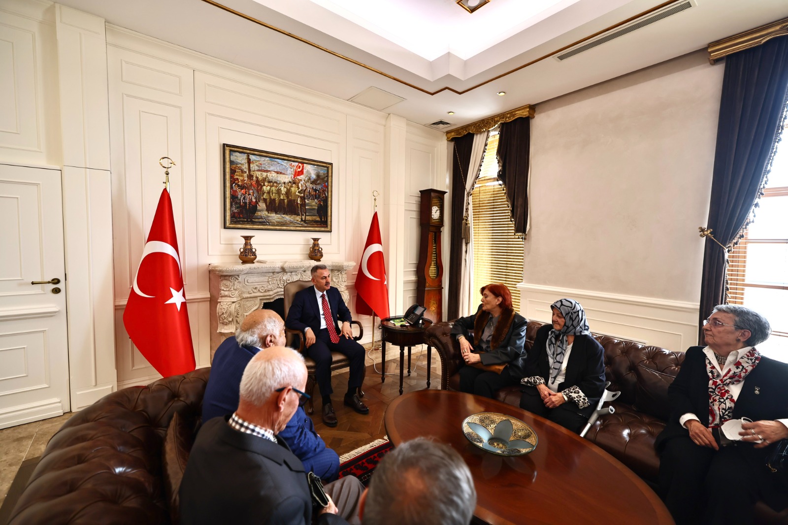 İZMİR / TEKHA İzmir Valisi