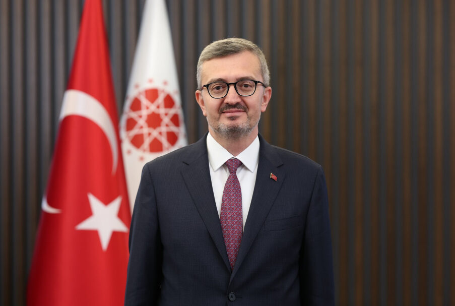 İletişim Başkanı Burhanettin Duran: “Türkiye 5G ile Hızlanıyor” ANKARA / TEKHA İletişim