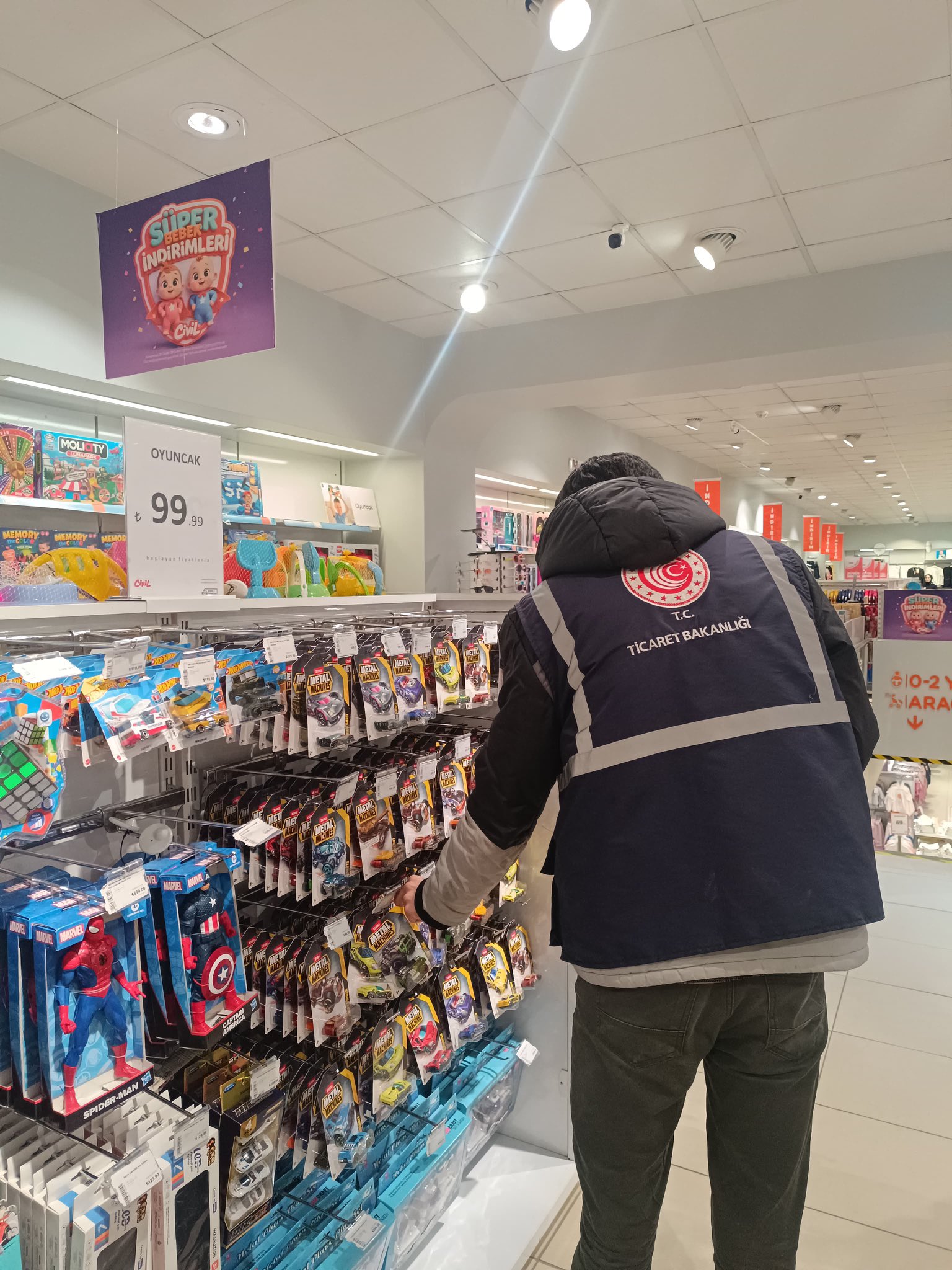 Yalova Valiliği Tarafından Marketlere Sıkı Denetim Uygulandı