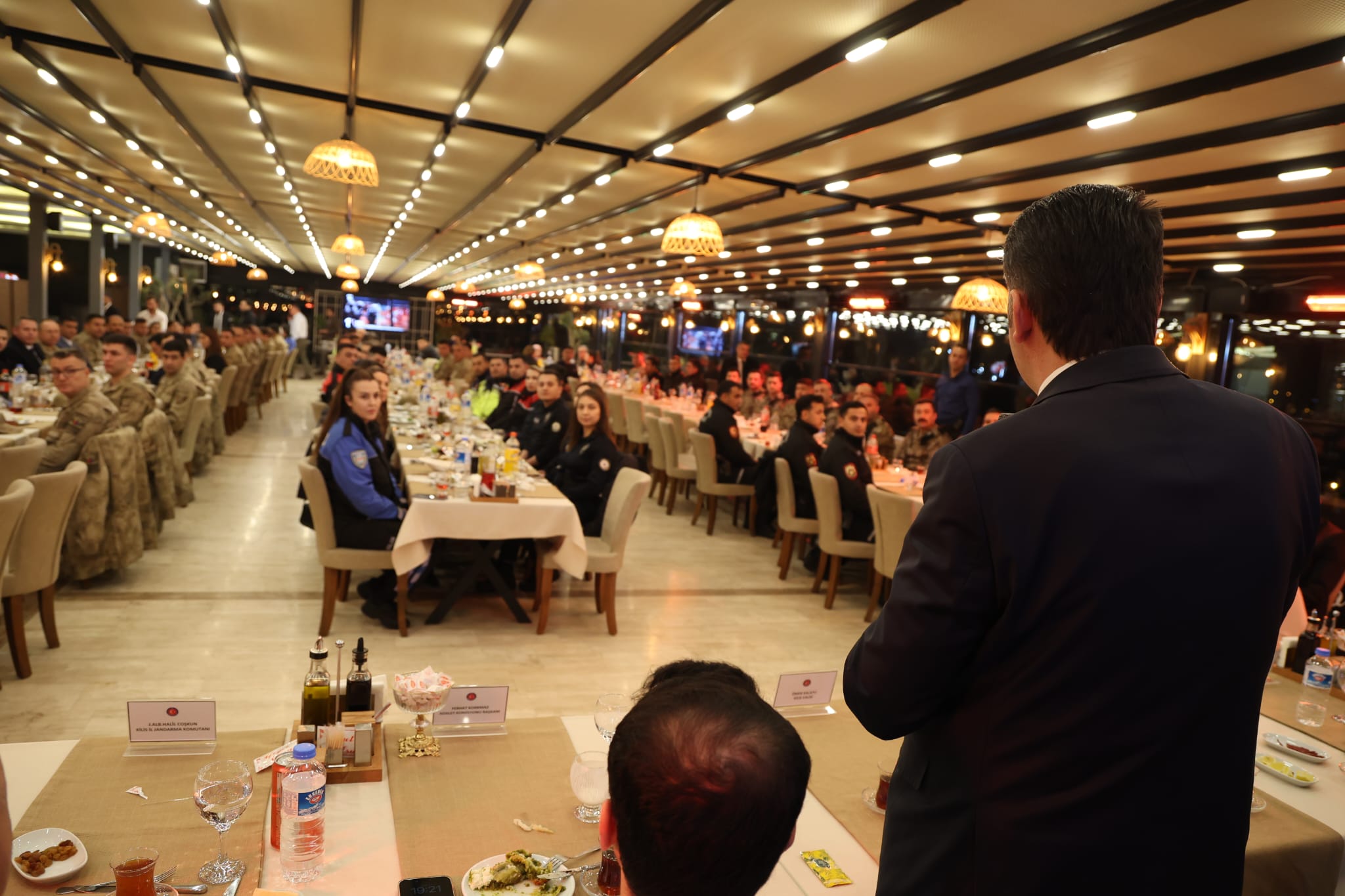 Vali Kalaylı Güvenlik Güçleriyle İftar