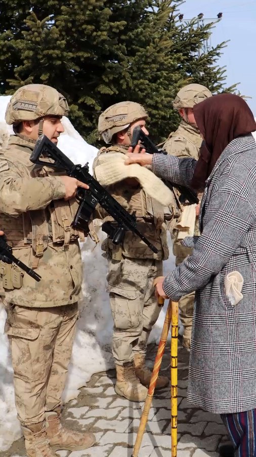 Bakan Çiftçi: “Bu Aziz Millet, Evladını Bağrına Basmayı Çok İyi Bilir”