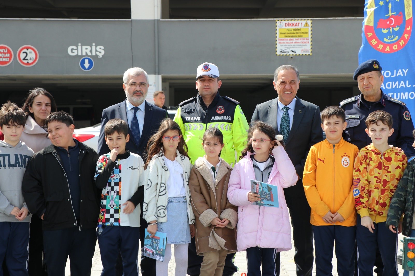 Yalova’da Öğrencilere Uygulamalı Trafik Eğitimi Verildi