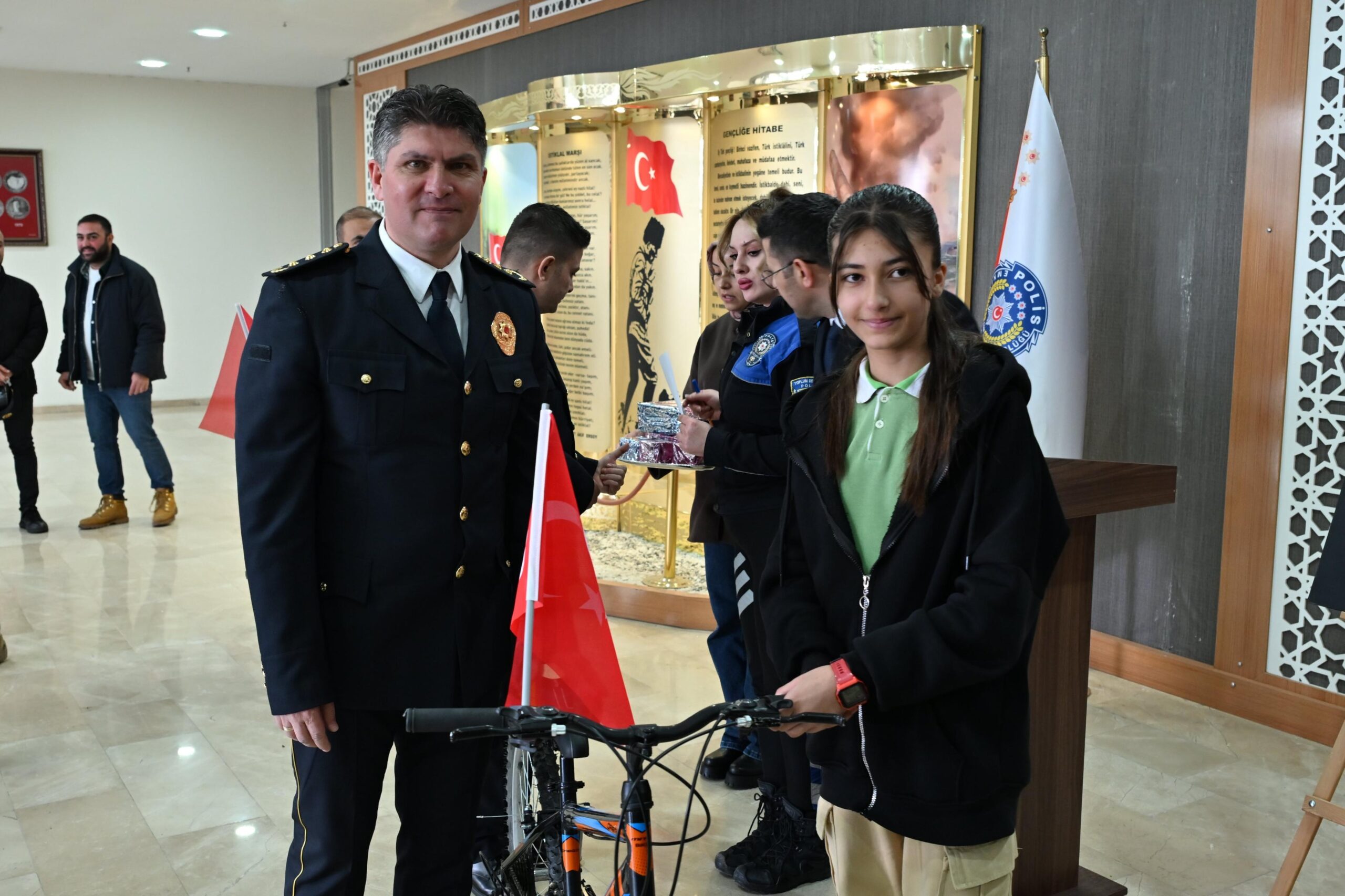 CEM DAŞDELEN- KARS /