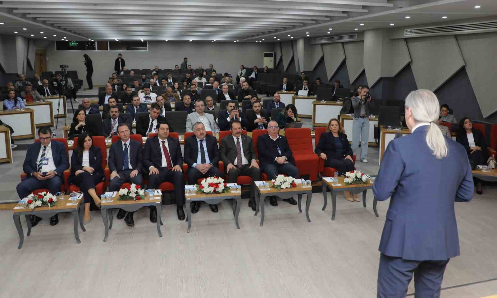 SUAT BARAN – VAN /