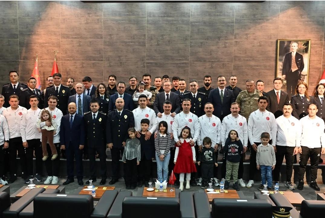 CEM DAŞDELEN- KARS /