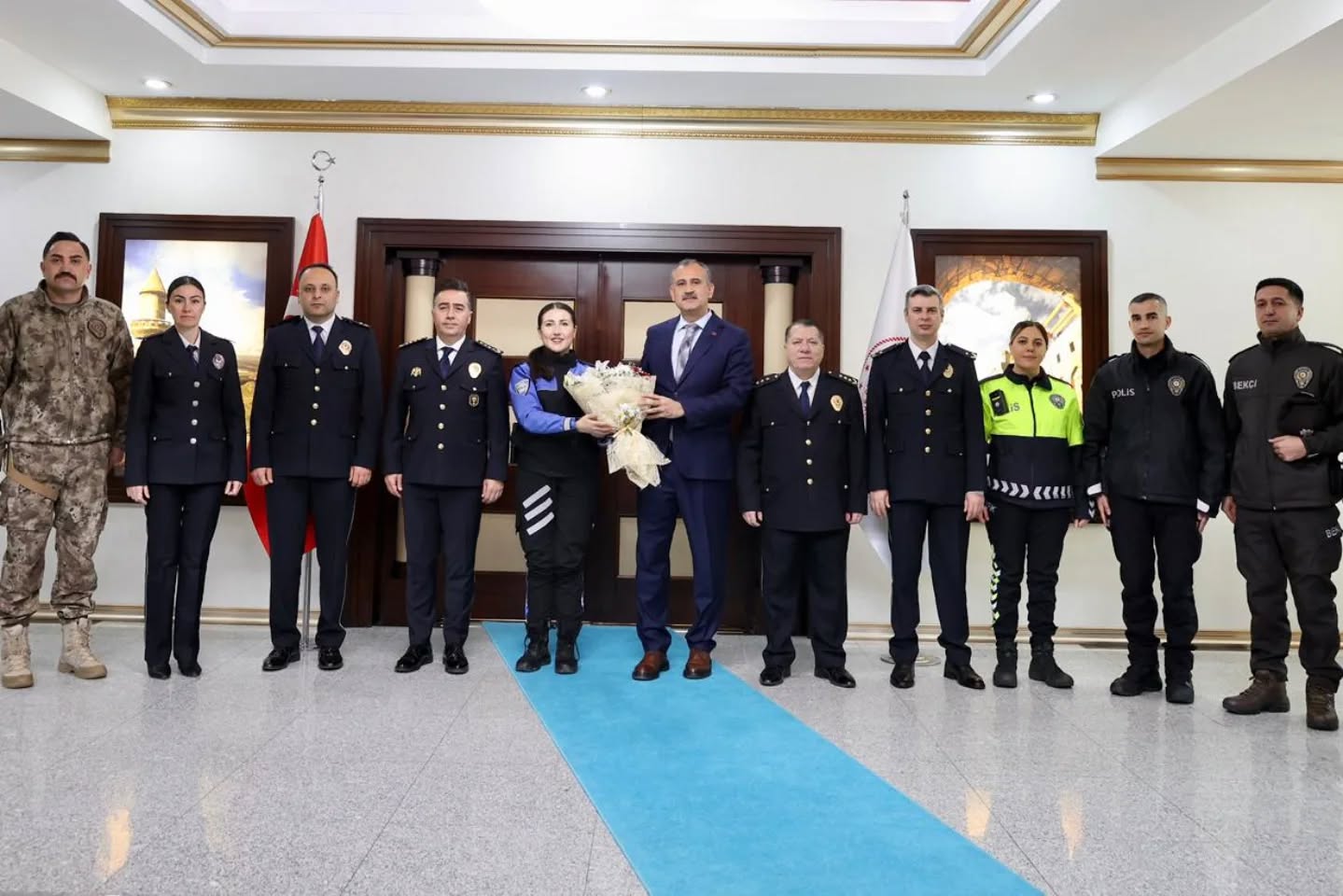 Ağrı Valisi Dr Önder Bozkurt,