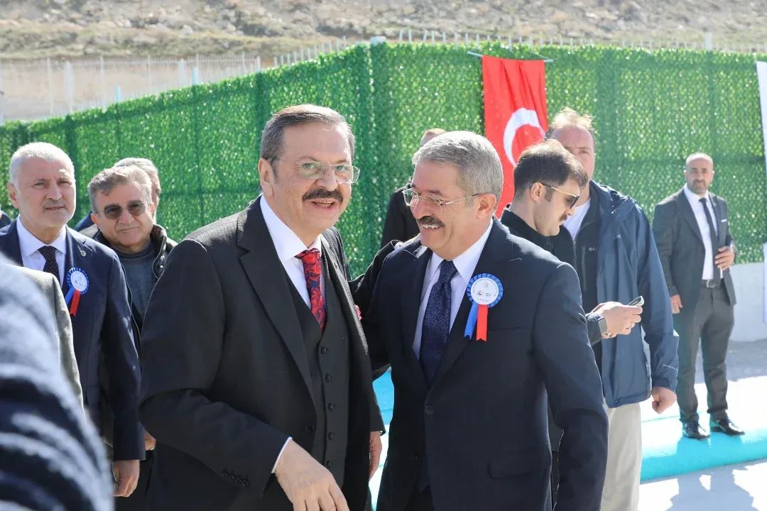 SUAT BARAN – VAN /