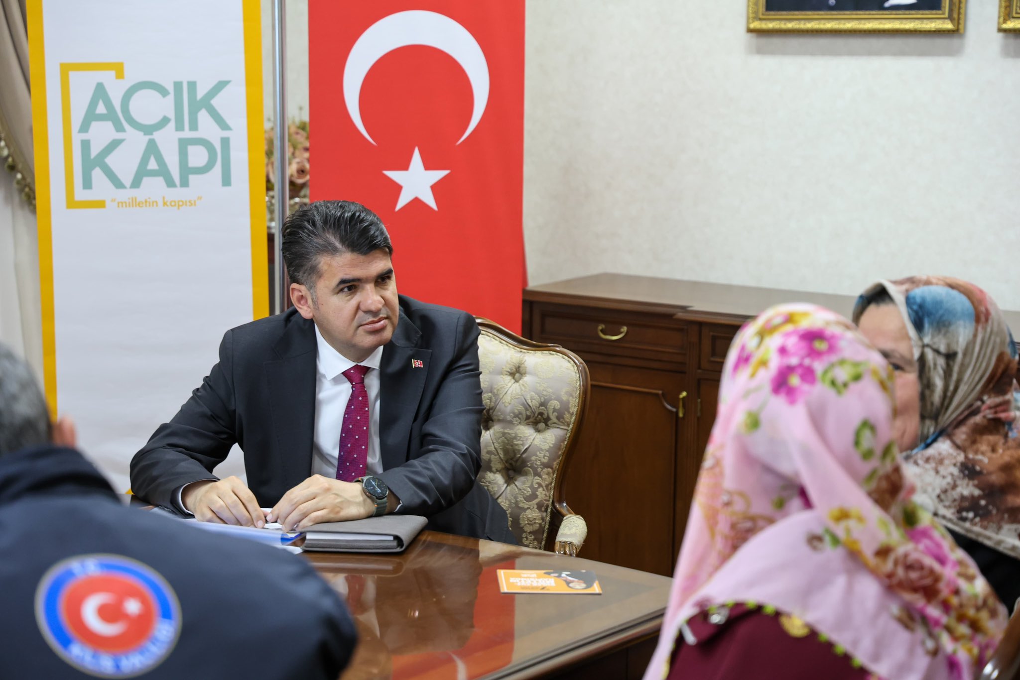 Kilis Valiliği’nde Halk Günü Buluşmaları: “İnsanı Yaşat ki Devlet Yaşasın”