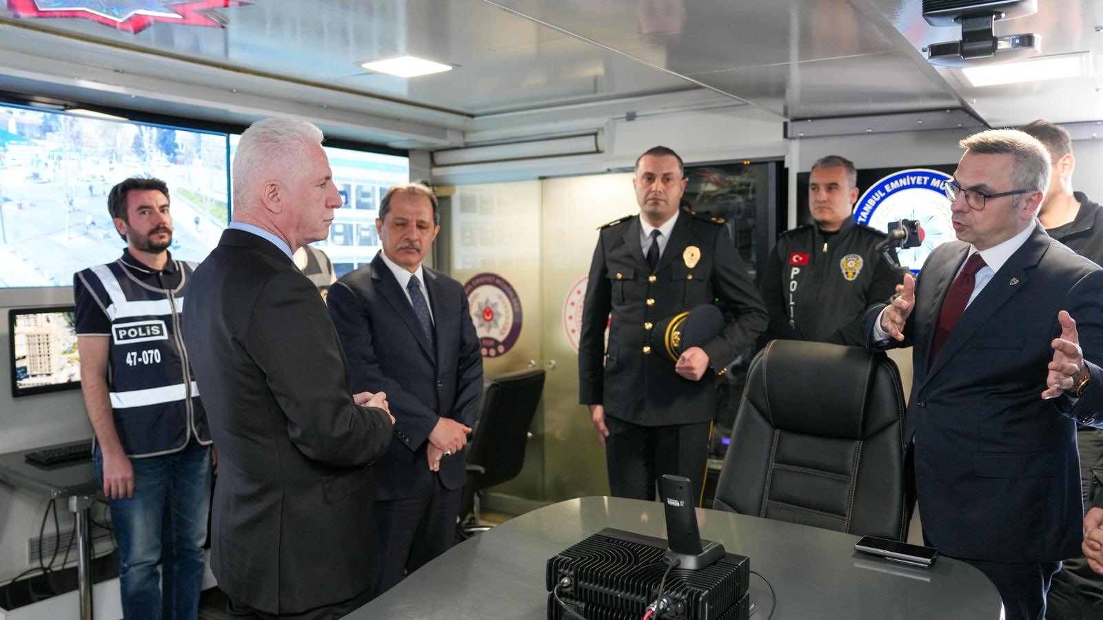 İstanbul Valisi Davut Gül’den Yatırım ve Güvenlik Mesaisi