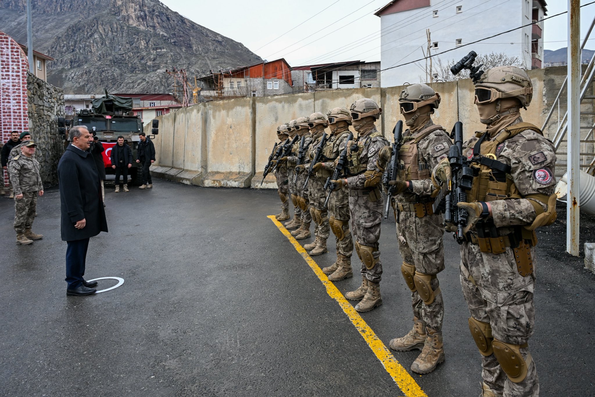 Vali İbrahim Taşyapan’dan Emniyet Teşkilatına Anlamlı Ziyaret