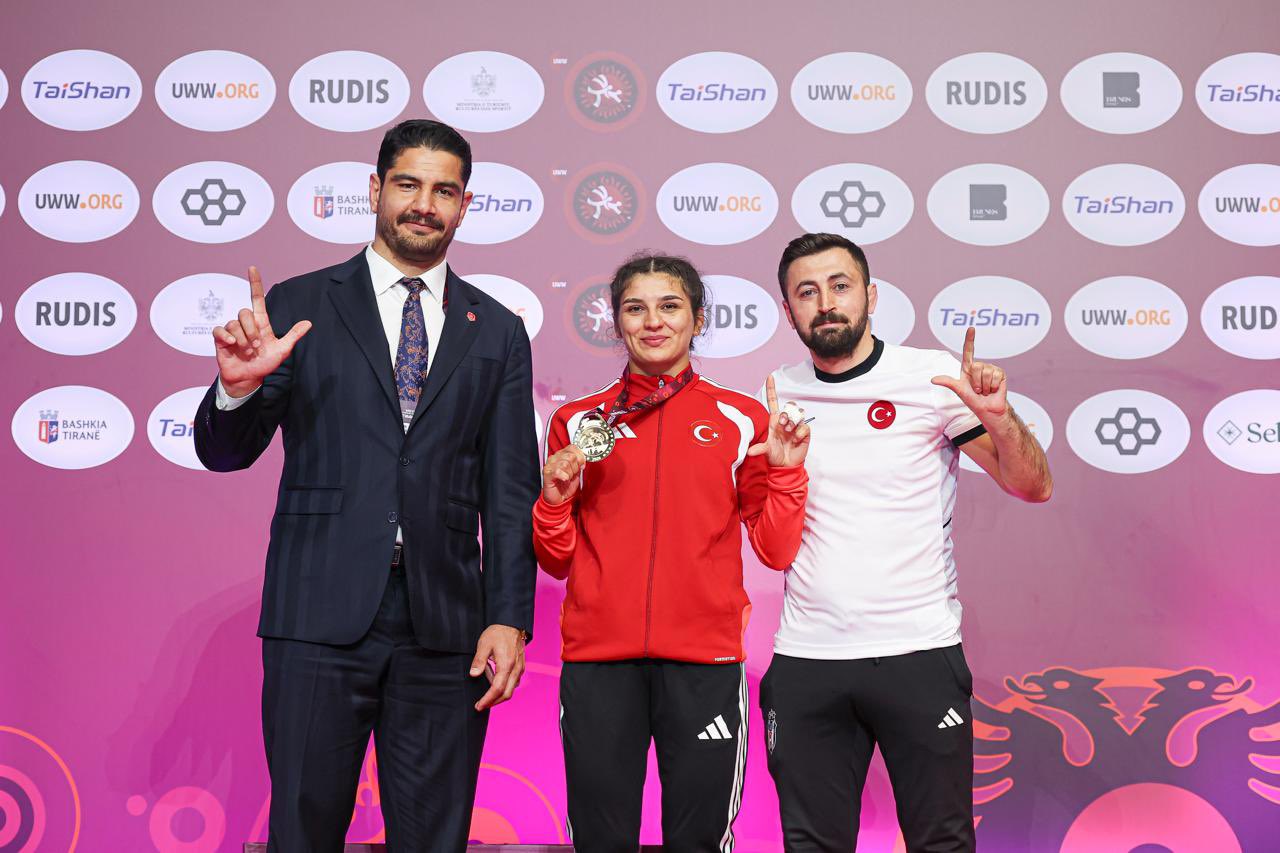 ARNAVUTLUK / TEKHA Arnavutluk’un başkenti