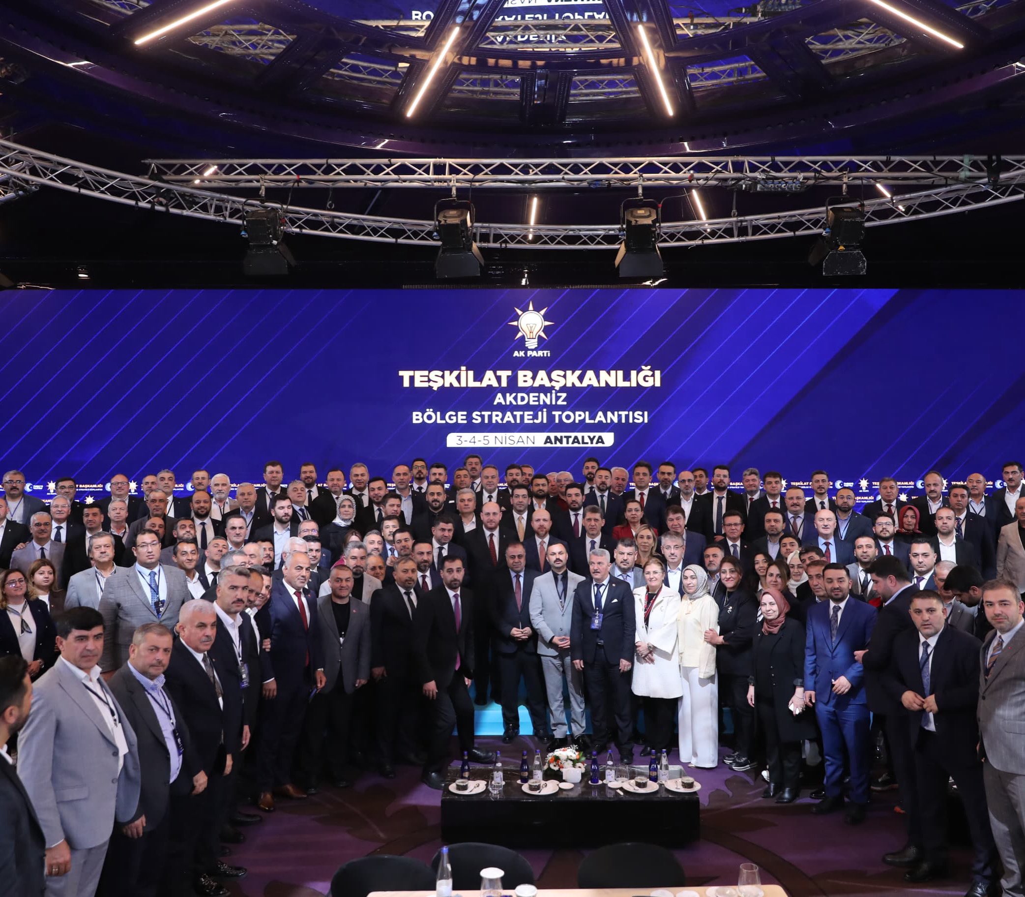 Ahmet Büyükgümüş, Bilal Erdoğan’a Teşkilat Çalışmalarına Katkılarından Dolayı Teşekkür Etti