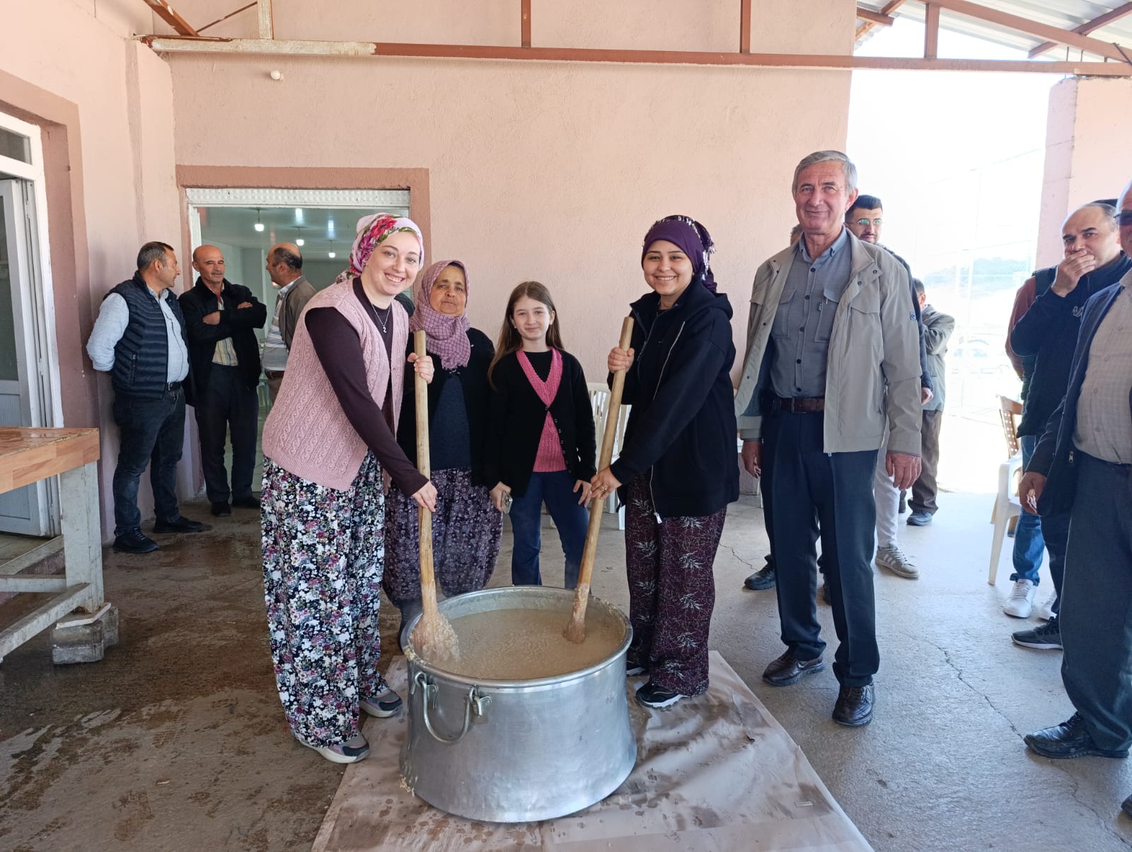 ADİL AKA – GÖRDES –