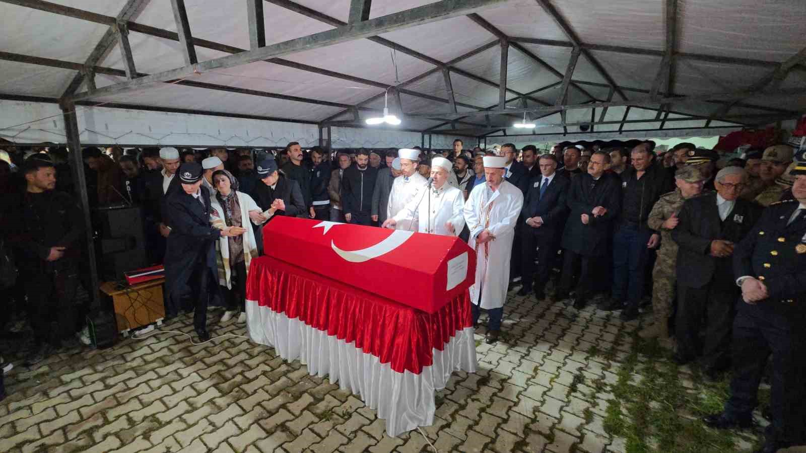 SUAT BARAN – VAN /