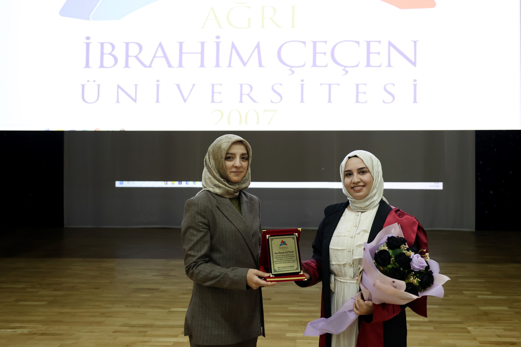 Servet ARSLAN/AĞRI-TEKHA Ağrı İbrahim Çeçen