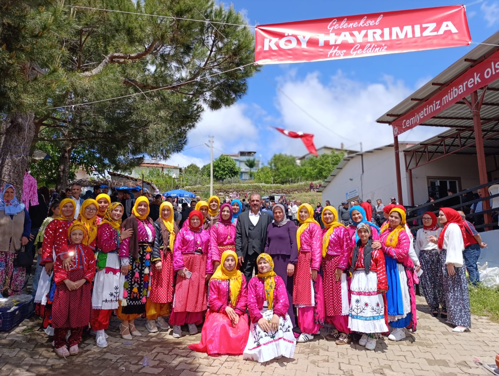 ADİL AKA  MANİSA / TEKHA