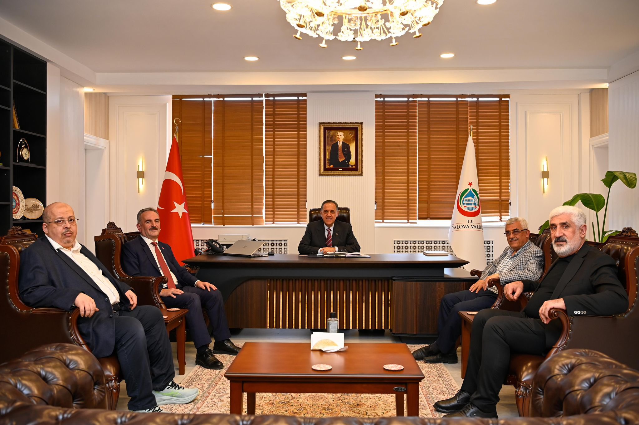 YALOVA / TEKHA Yalova Valisi