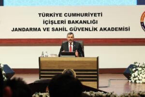 İçişleri Bakanı Mustafa Çiftçi, Jandarma ve Sahil Güvenlik Akademisi’nde Konferans Verdi