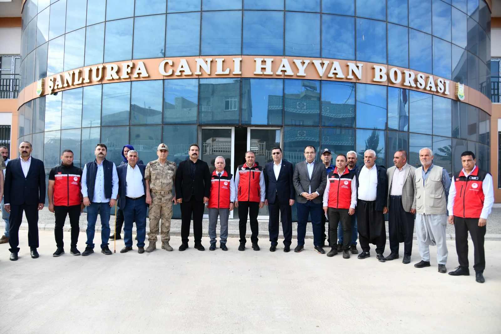 ŞANLIURFA / TEKHA Şanlıurfa Valisi