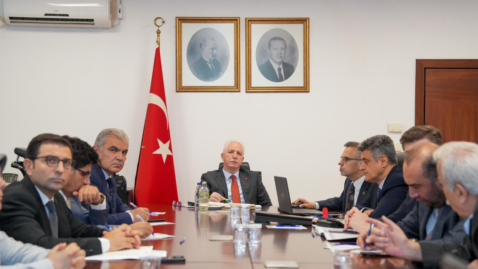 İSTANBUL / TEKHA İstanbul Valisi