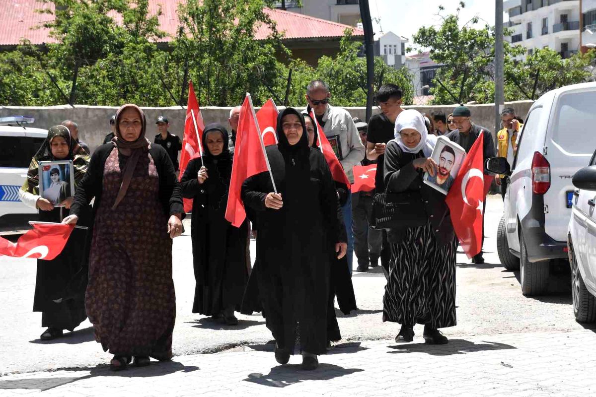 SUAT BARAN – VAN /