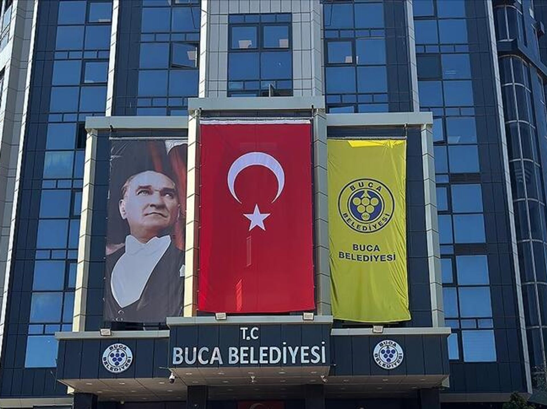 İZMİR / TEKHA İzmir Cumhuriyet