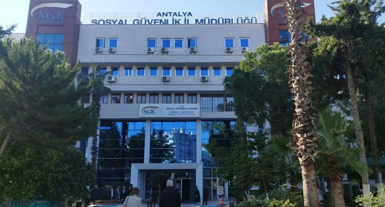 ANTALYA / TEKHA Antalya Cumhuriyet