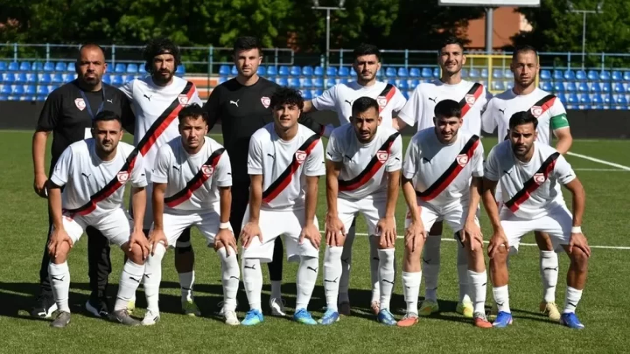 KKTC A Milli Futbol Takımı'ndan tarihi zafer! Padanya'yı 6-1 yenerek Avrupa Şampiyonu oldu! - Türkgün - Türkçe Düşün | Son Dakika Haberleri, Güncel Haberler
