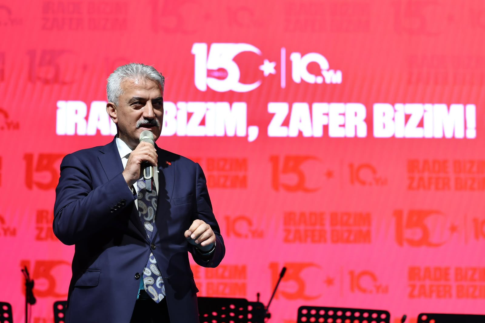 Düzce’de 15 Temmuz’un 10. Yıl Dönümünde 15 Bin Kişiyle Demokrasi Nöbeti