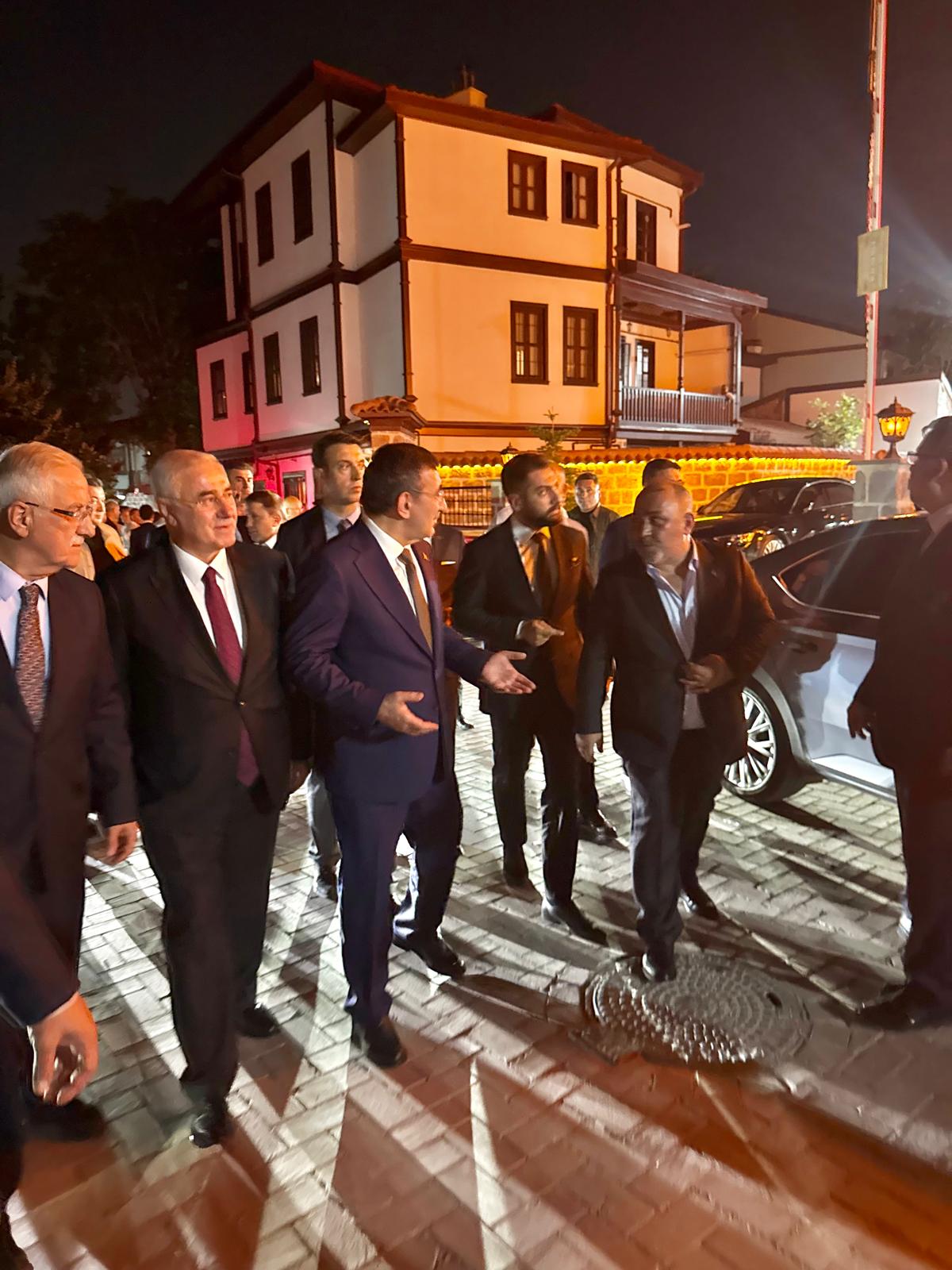 Ankara’da Siirt İçin Tarihi Buluşma! Devlet Zirvesi ve İş Dünyasından Güçlü Yatırım Mesajı