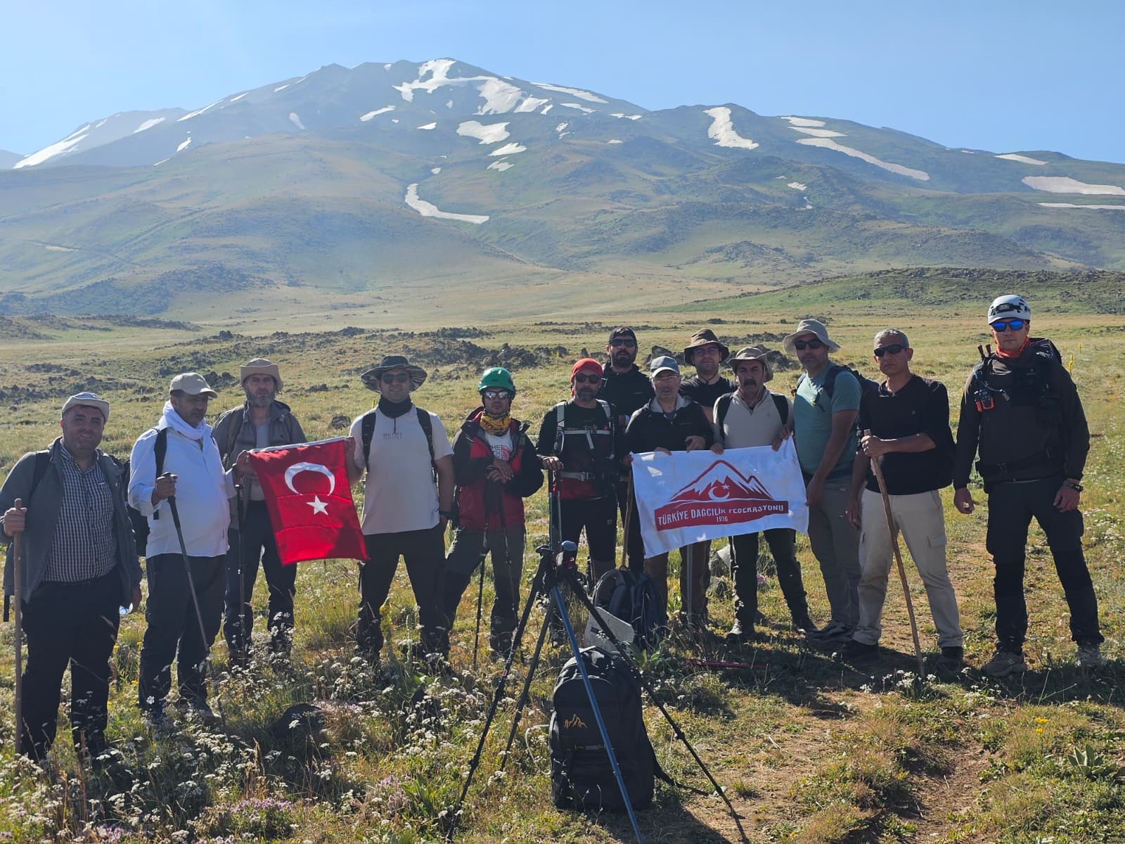 Servet ARSLAN/AĞRI-TEKHA Ağrı Valisi Dr.