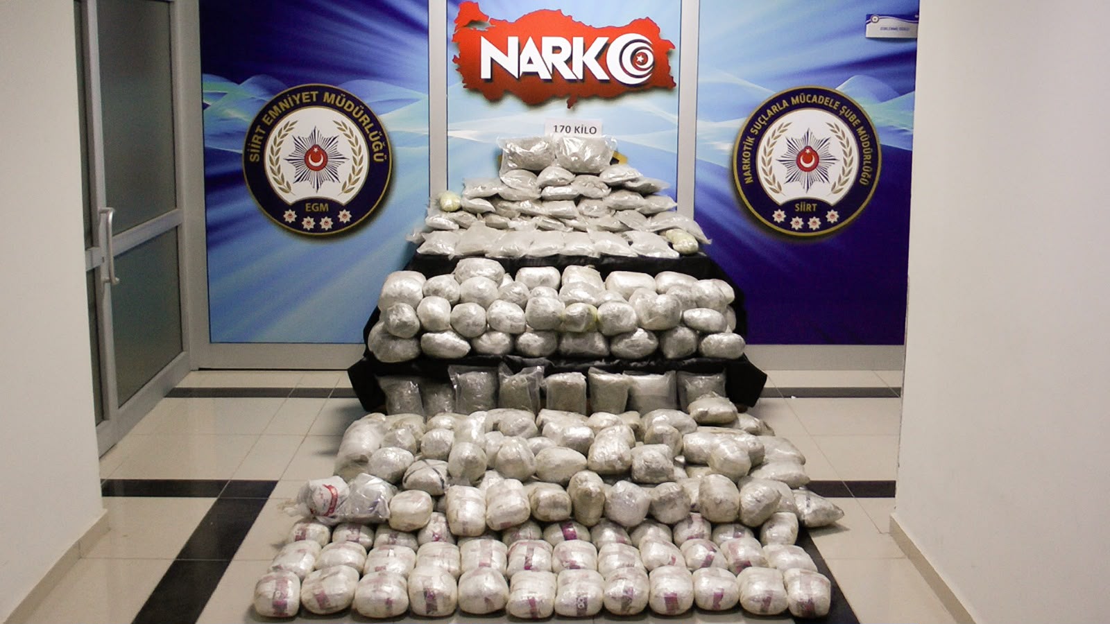 Siirt’te Uyuşturucu Operasyonu: 170 Kilogram Esrar Ele Geçirildi