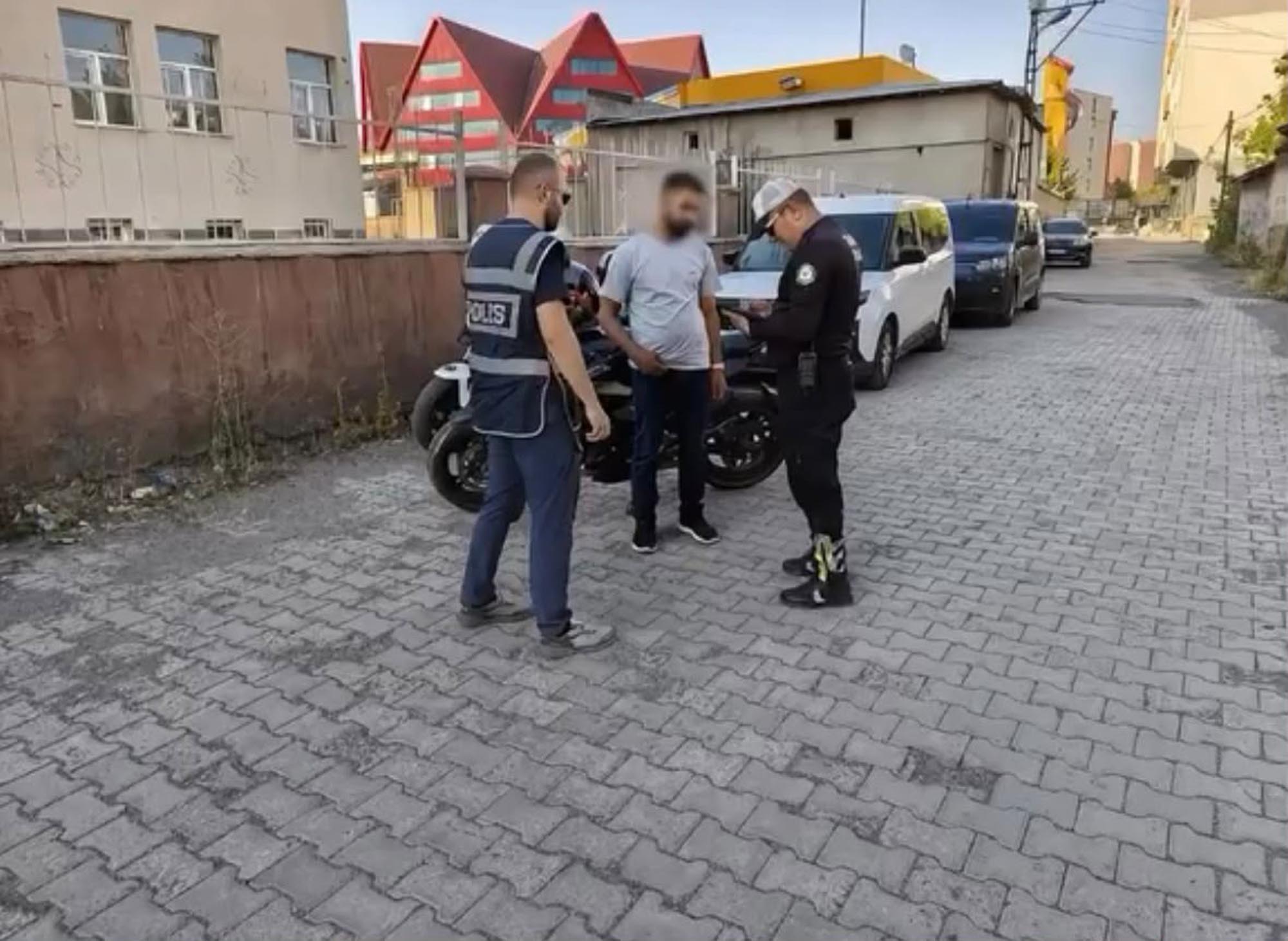 AĞRI / TEKHA Ağrı Cumhuriyet