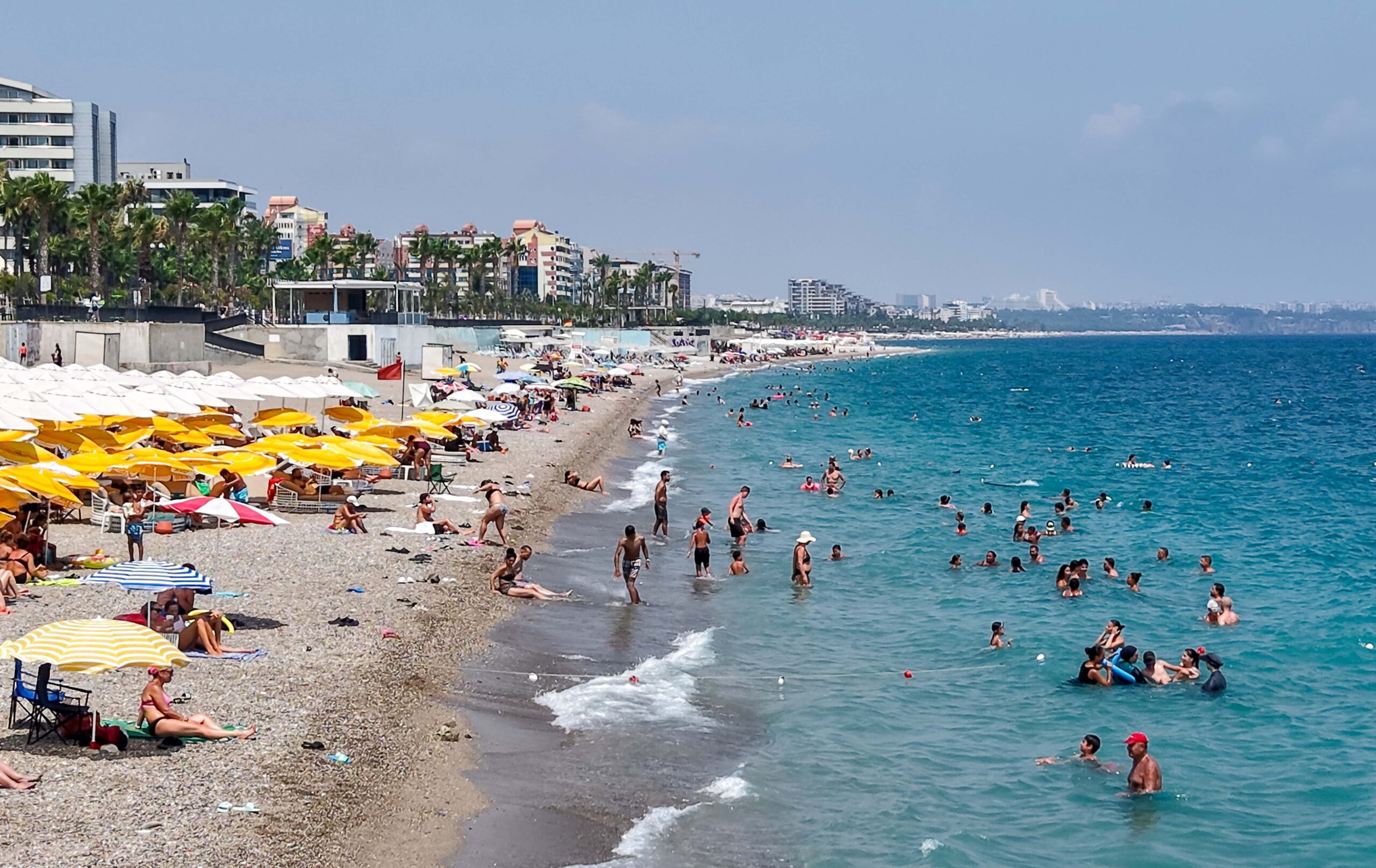 Turizm kenti Antalya’da yüksek nem