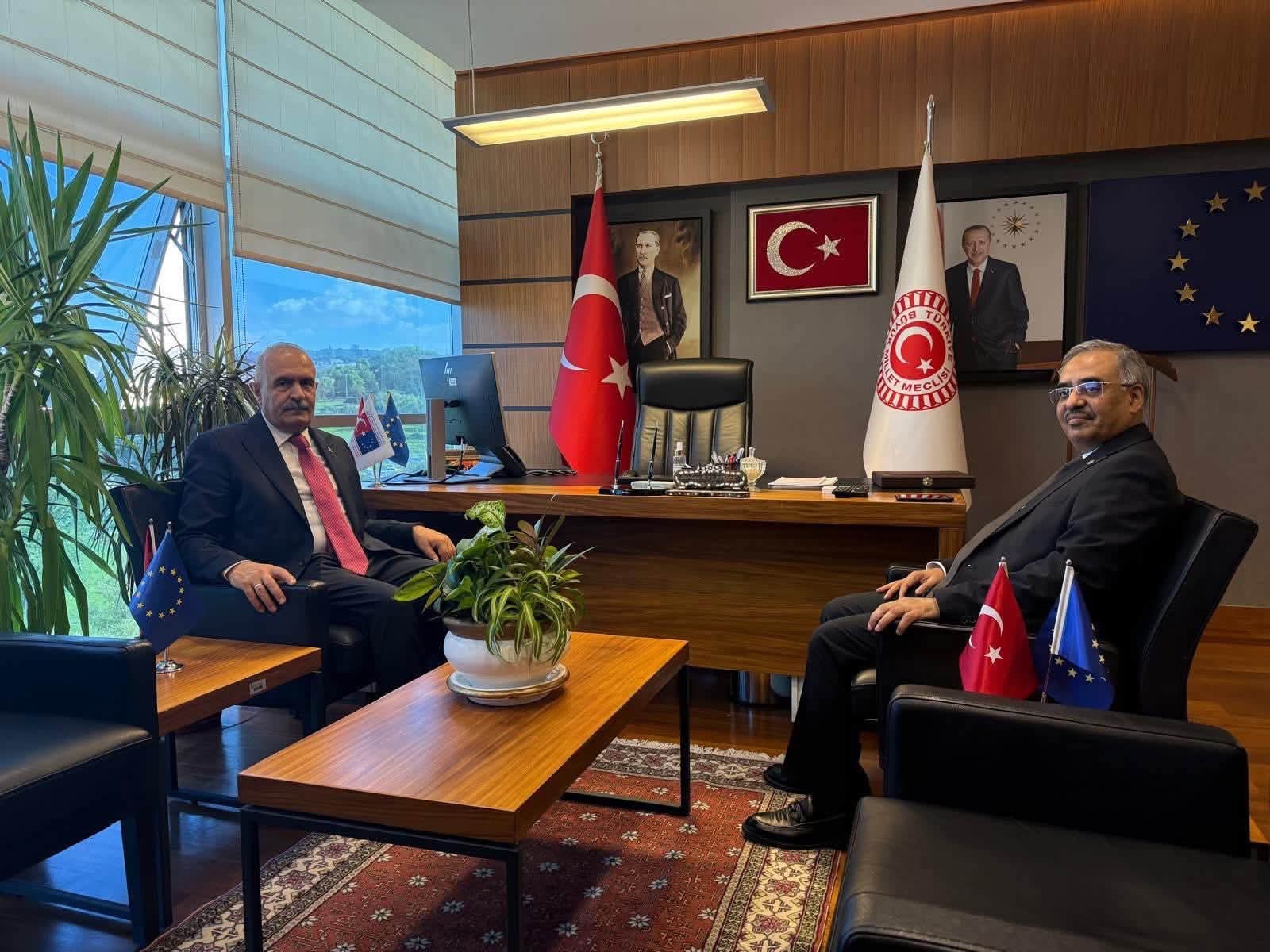 Gerçekleştirilen görüşmede, Türkiye ile D-8