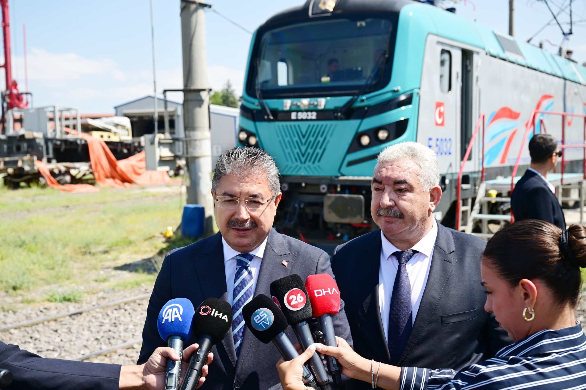ESKİŞEHİR / TEKHA Eskişehir Valisi