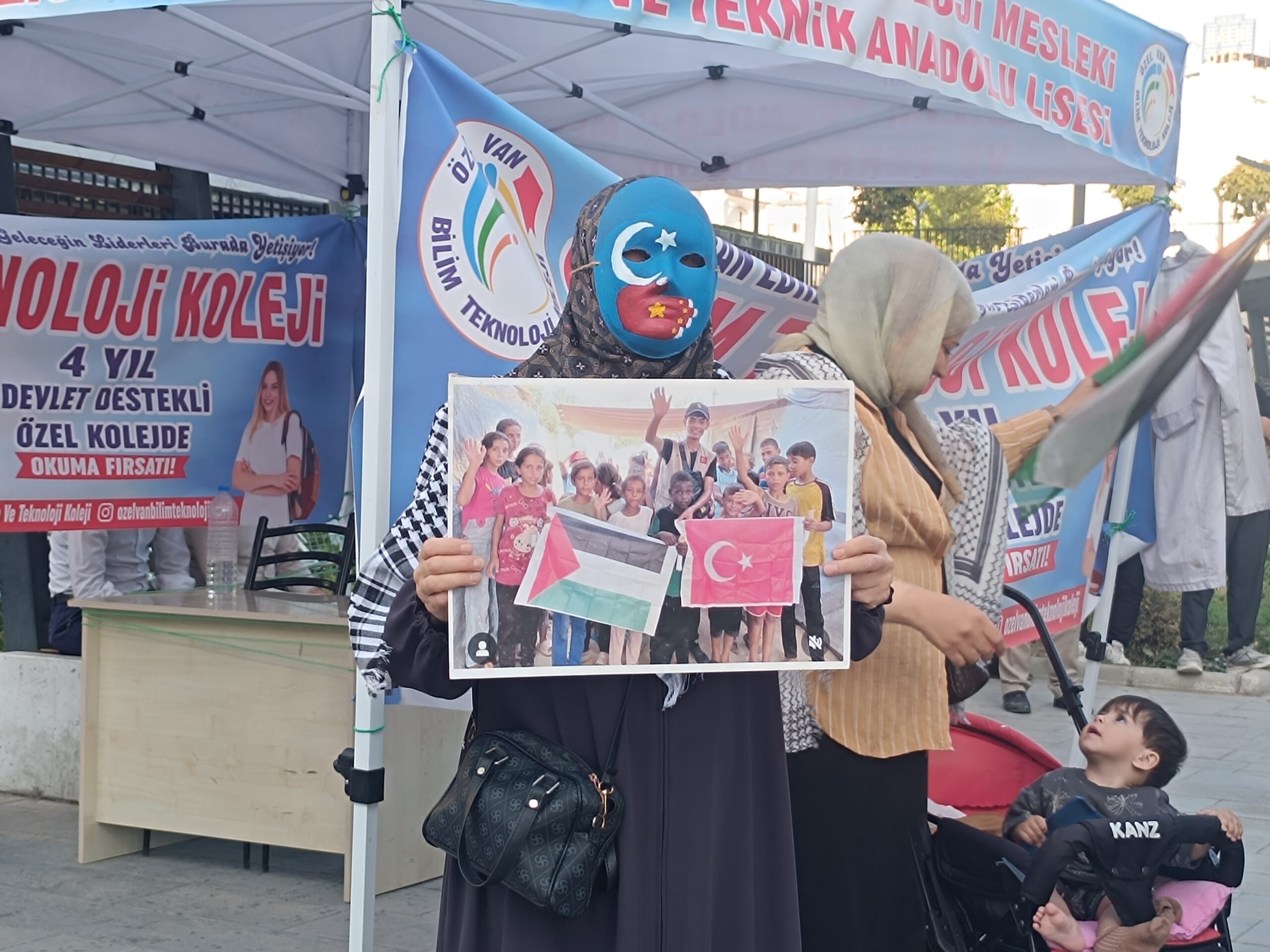 Van Boykot Ekibi: “Göz boyayan illüzyonlara ve barış masalına karşıyız”