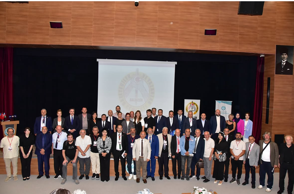 SARA ÇETİNKAYA TEKHA/ BALIKESİR Balıkesir