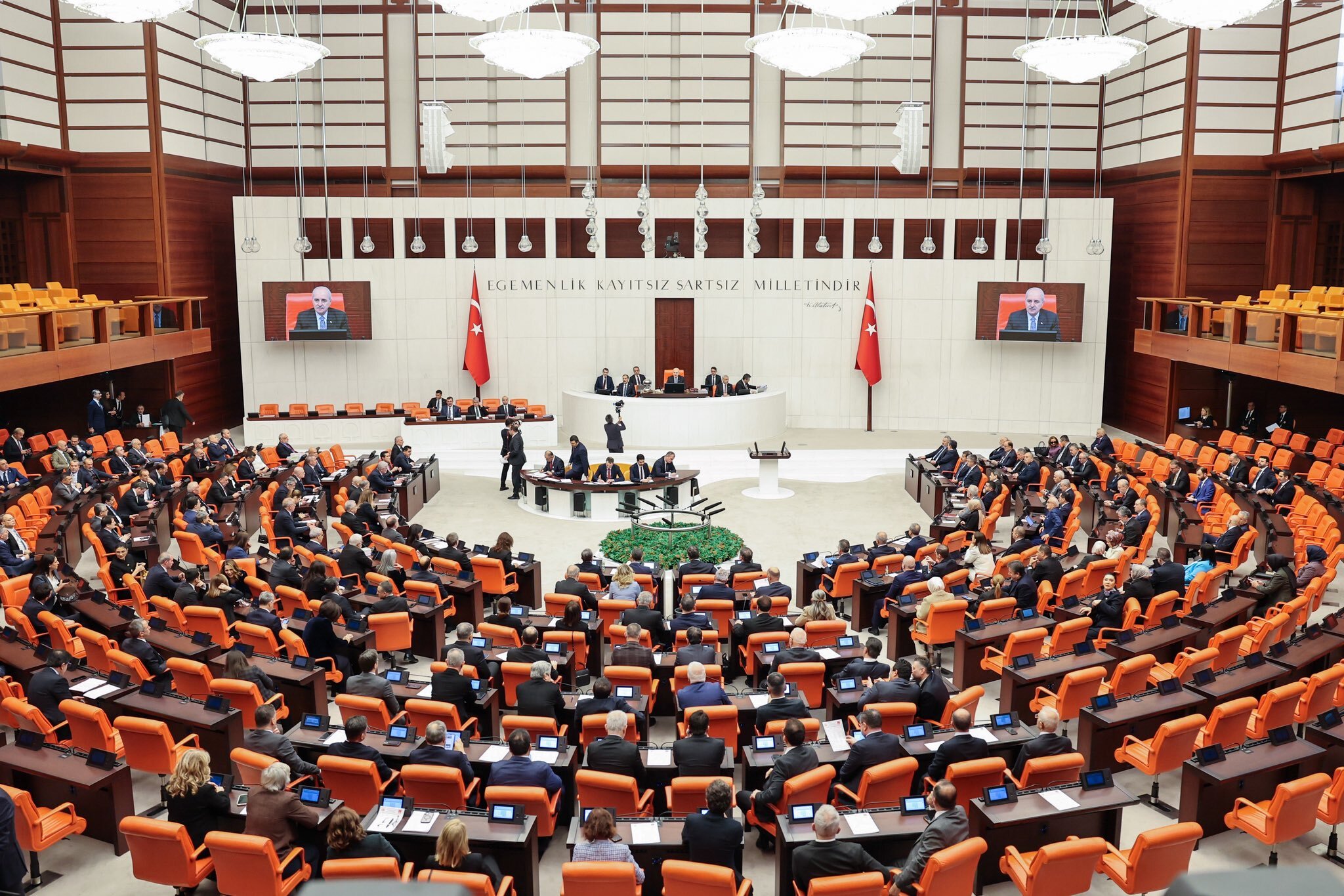 TBMM Genel Kurulu Toplantı Yeter Sayısı Bulunamadığı İçin Kapandı