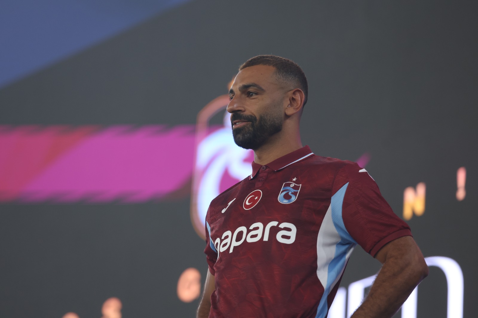 Mohamed Salah Trabzonspor’da: Papara Park’ta Görkemli İmza Töreni