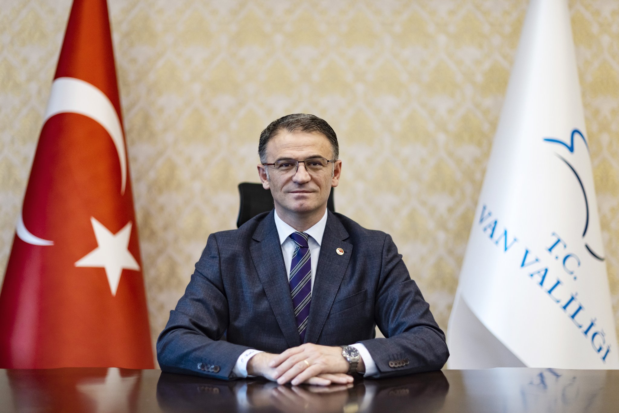 Van Valisi ve Büyükşehir Belediye