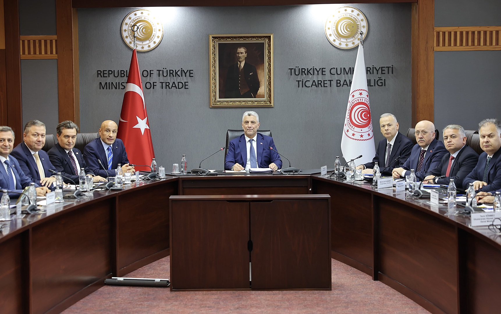 Bakan Bolat TİM Heyetini Bakanlıkta Kabul Etti