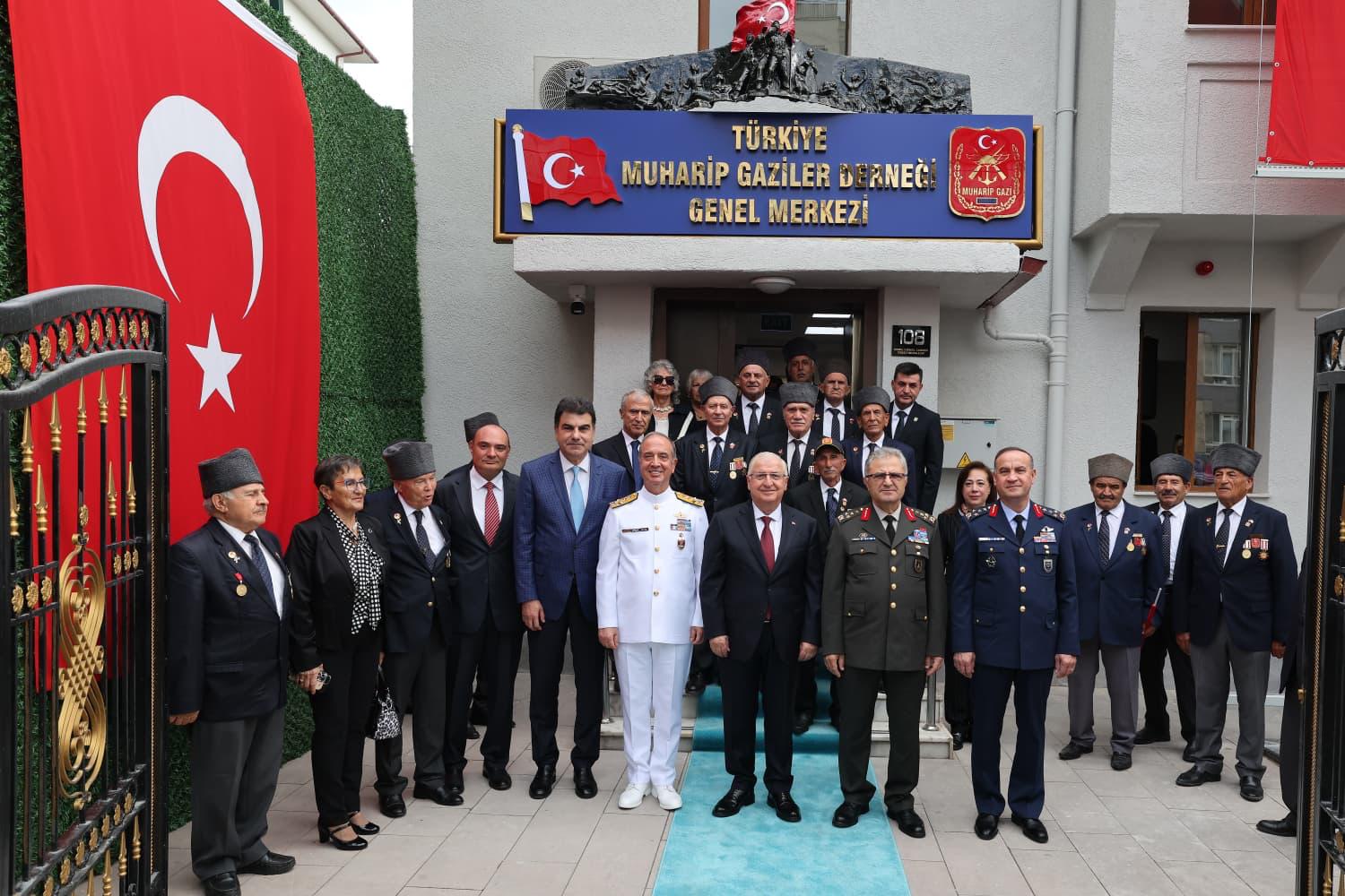 Bakan Yaşar Güler: Gazilerimizin Ve Ailelerimizin Daima Yanındayız