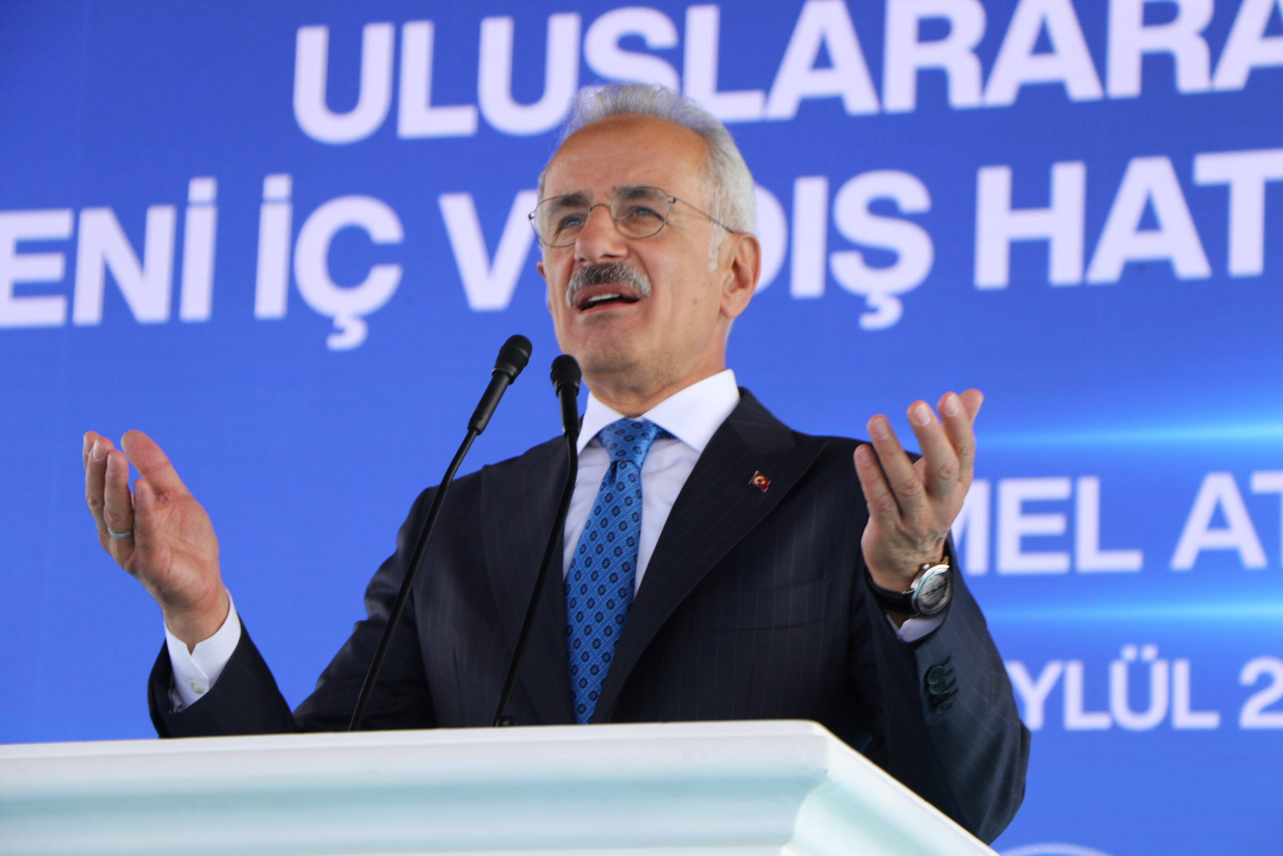 Bakan Uraloğlu: Havayolu Yolcu Sayısında Tarihi Rekor Kırarak Dünyada 7’nci Sıraya Yükseldik
