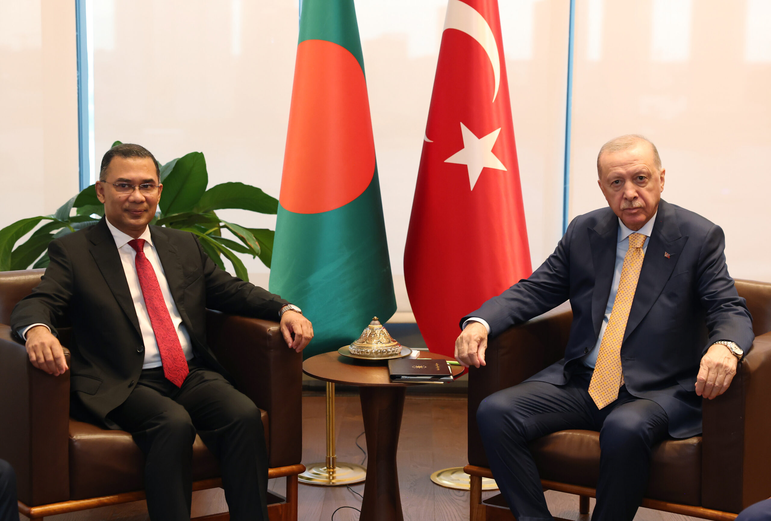 Cumhurbaşkanı Erdoğan Türkevi’nde Yoğun Diplomasi Trafiği Yürüttü