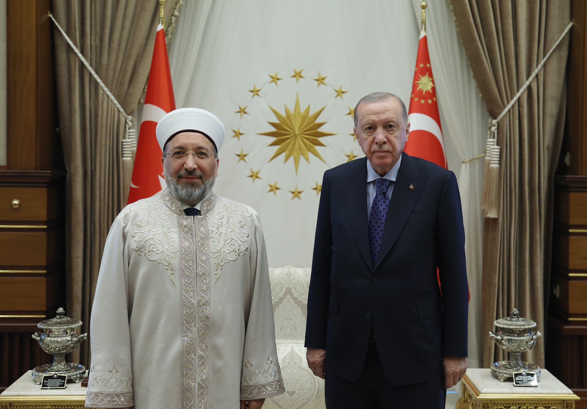 Cumhurbaşkanı Erdoğan Diyanet İşleri Başkanı Arpaguş İle Görüştü