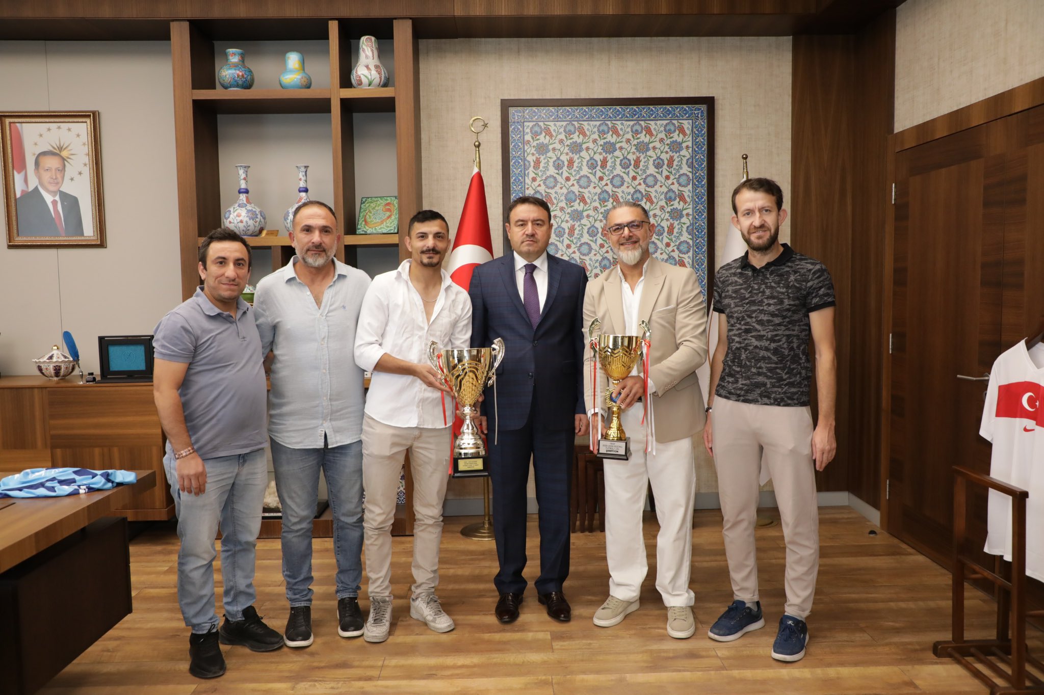KÜTAHYA / TEKHA Kütahya Valisi
