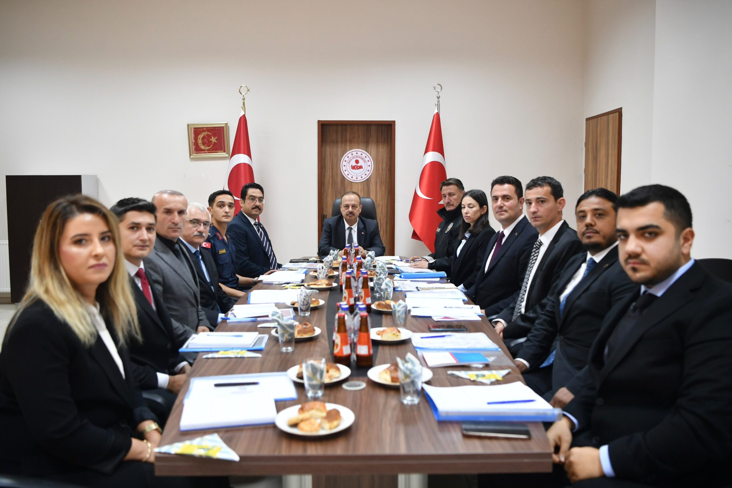 ANKARA / TEKHA Ankara Valisi Yakup Canbolat, ilçe ziyaretleri kapsamında