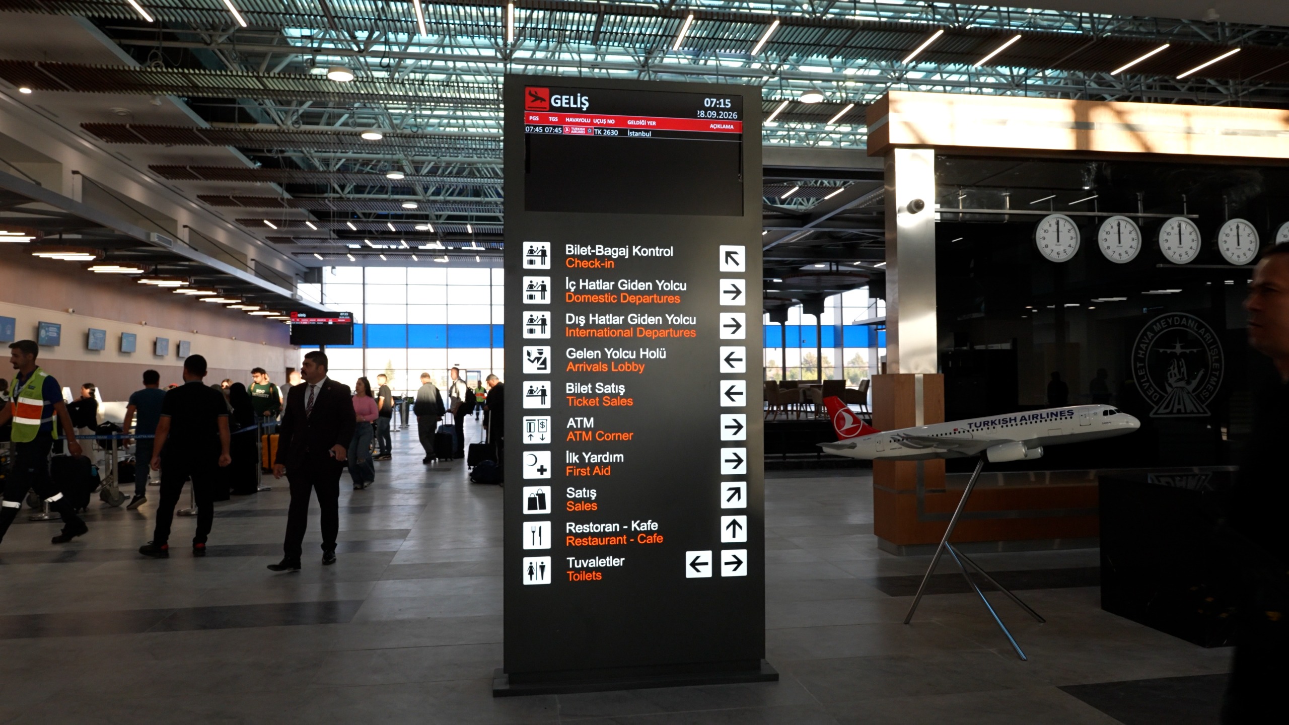 Malatya Havalimanı Yeni Terminal Binası Hizmete Girdi